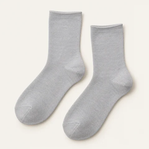 Eigene Stilvorschau: Feine Socken in Silver